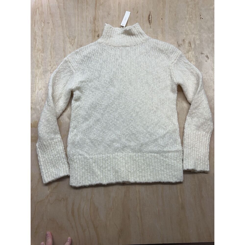 Vince NWT Turtleneck Wool Blend Sweater Beige Size‎ XXS Chunky Knit Side Slits